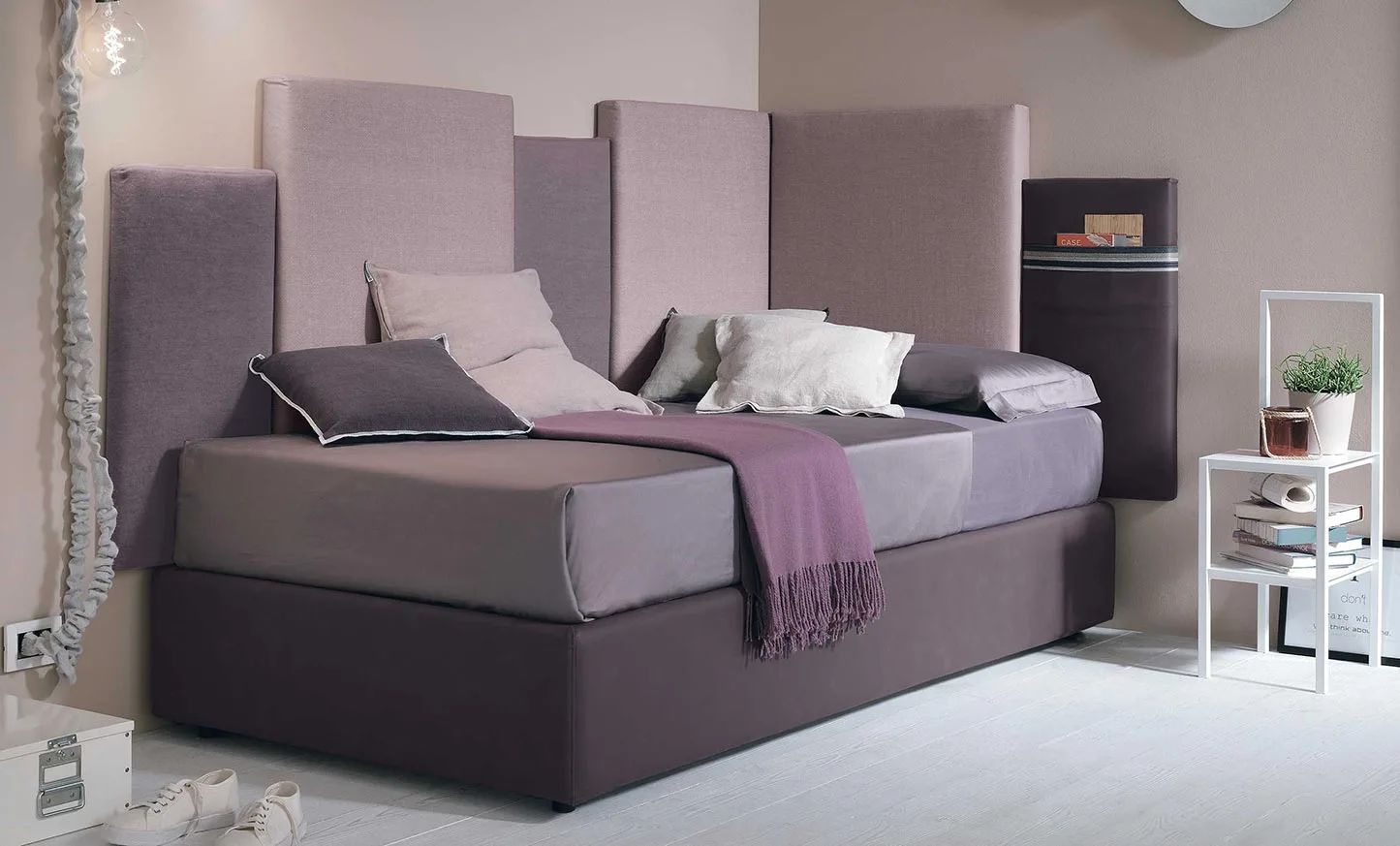 Habitación juvenil con arcón elevable